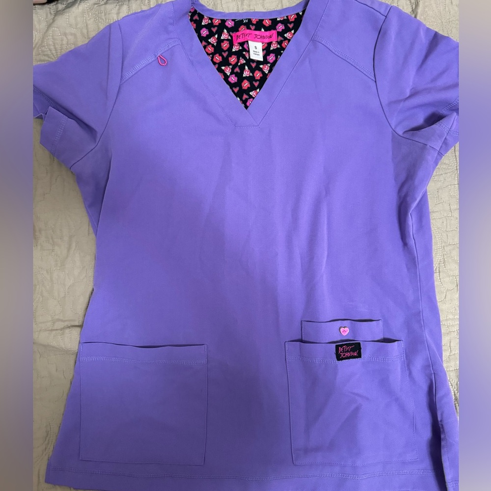 BETSY JOHNSON SCRUB SET